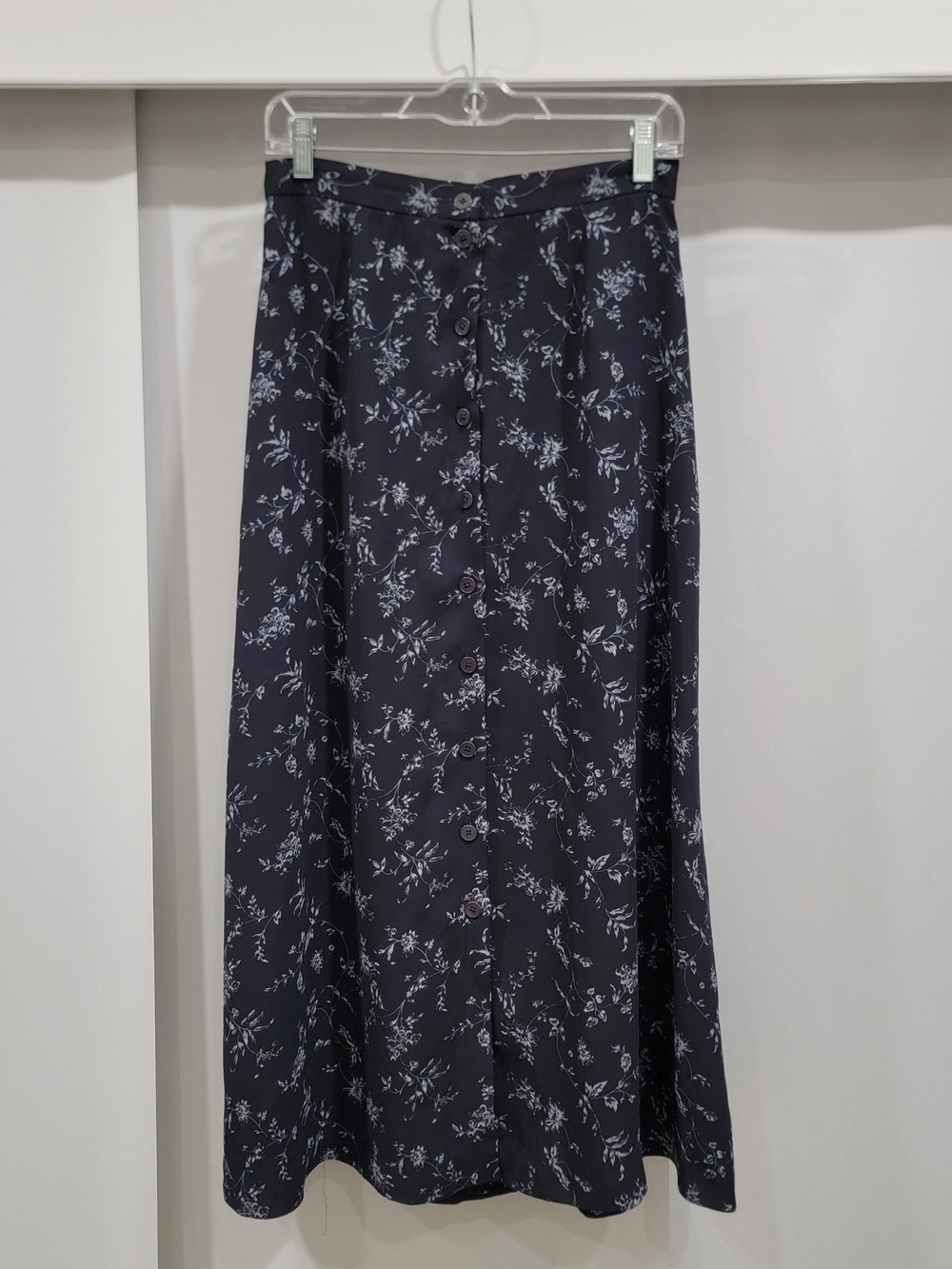 CHAUS Button-Front Navy Floral Maxi Skirt
